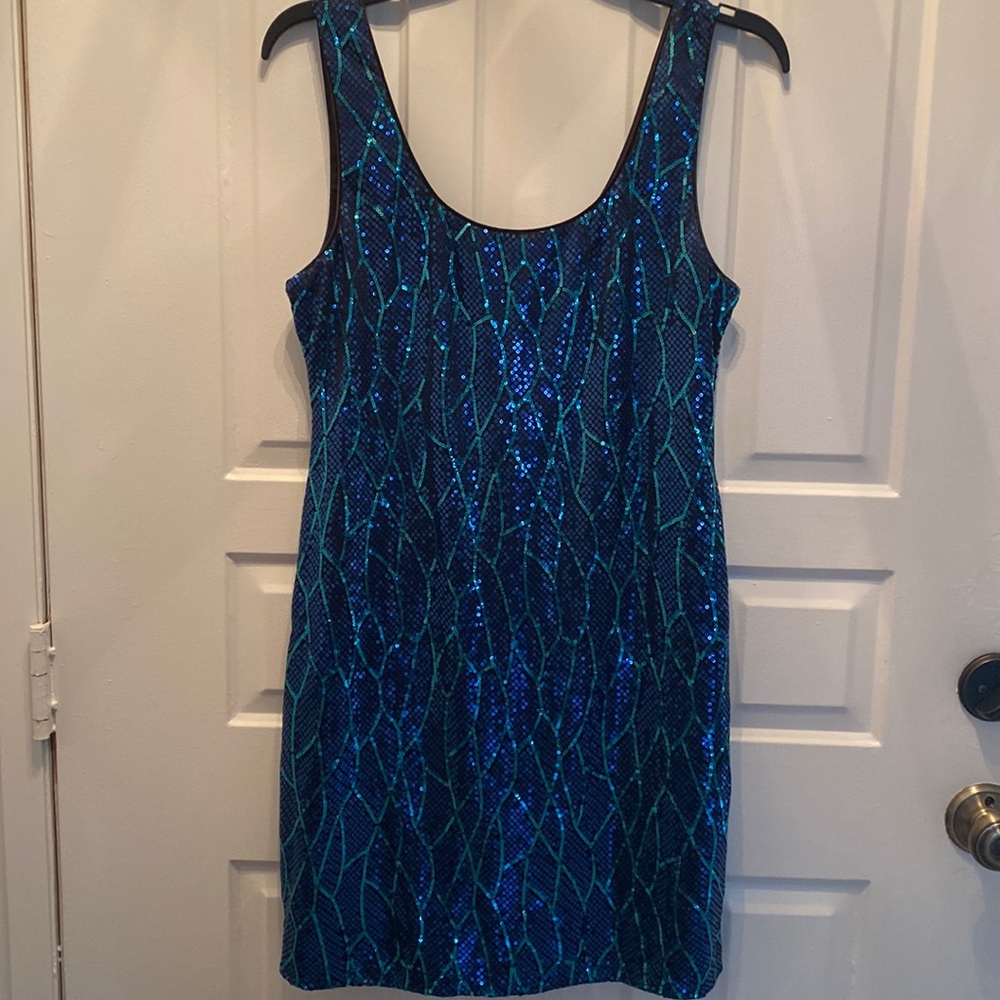 Lilly Rose Sequined dress